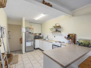 Real Estate | Gold Coast | Chevron Realty | 002 Open2view Id698602 2 33 Darrambal Street